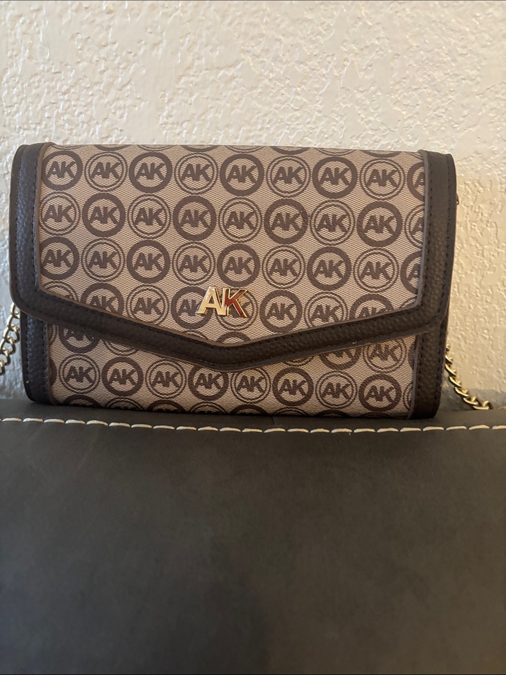 Michael Kors AK Logo Crossbody Wallet - Beige & Brown